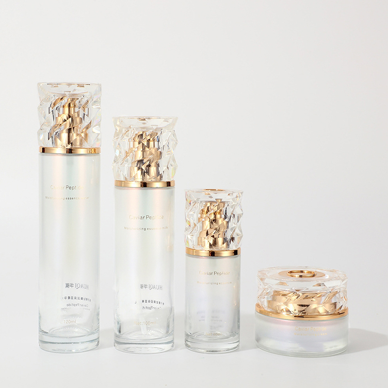 Набор цветной градиентной косметической упаковки. Пустая банка для крема для лица. Стеклянная бутылка для лосьона для ухода за кожей с насосом. Набор цветной градиентной косметической упаковки. Пустая банка для крема для лица. Стеклянная бутылка для лосьона для ухода за кожей с насосом.