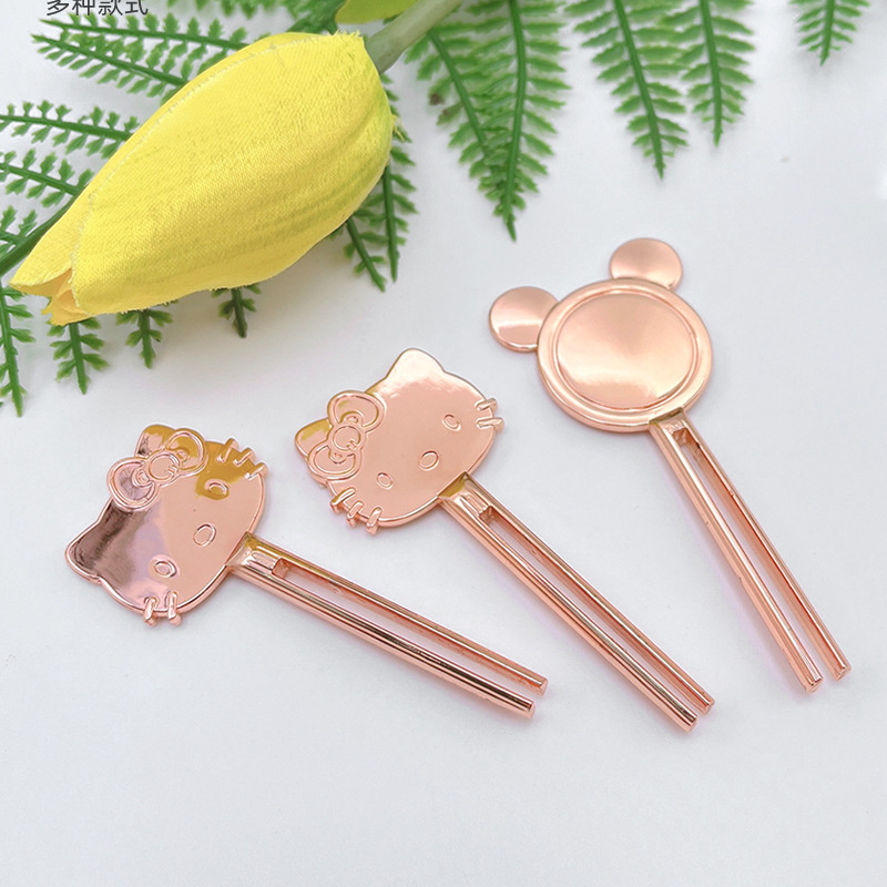 Соковыжималка для тюбиков. Металлическая соковыжималка для тюбиков. Экономична для экономии зубной пасты, кремов, соковыжималок для краски.